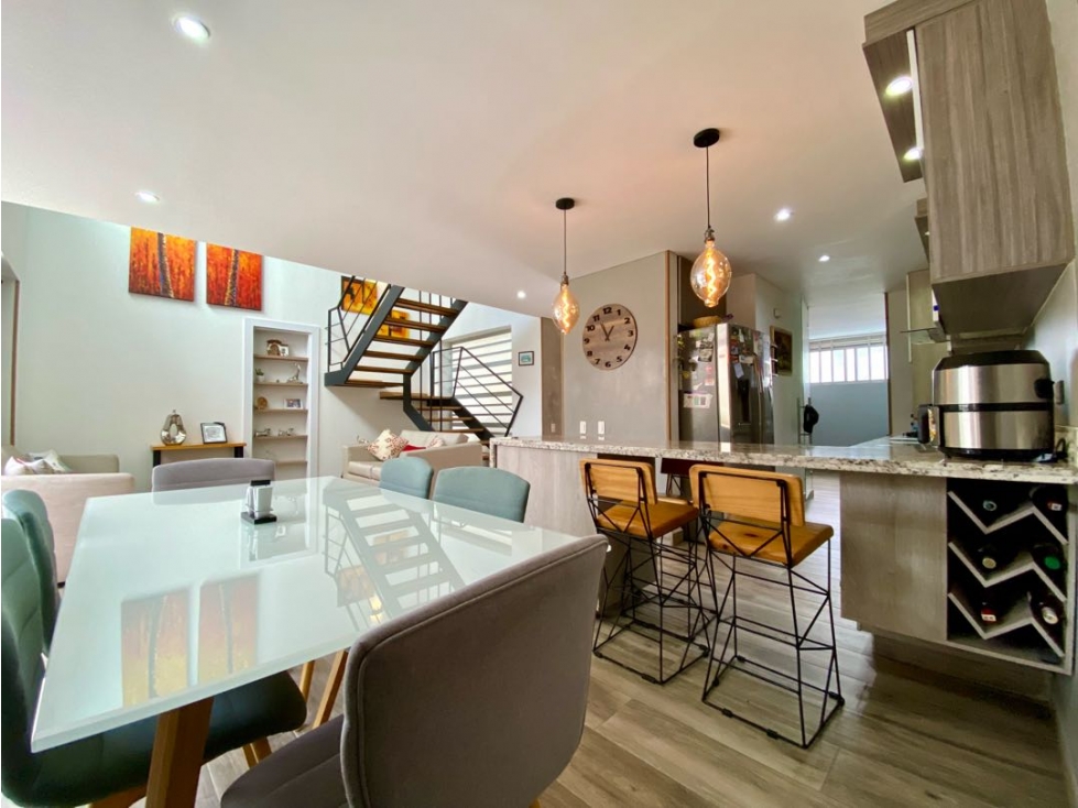 VENTA DE CASA MODERNA EN UNIDAD CERRADA RIONEGRO - EL PORVENIR — foto 3