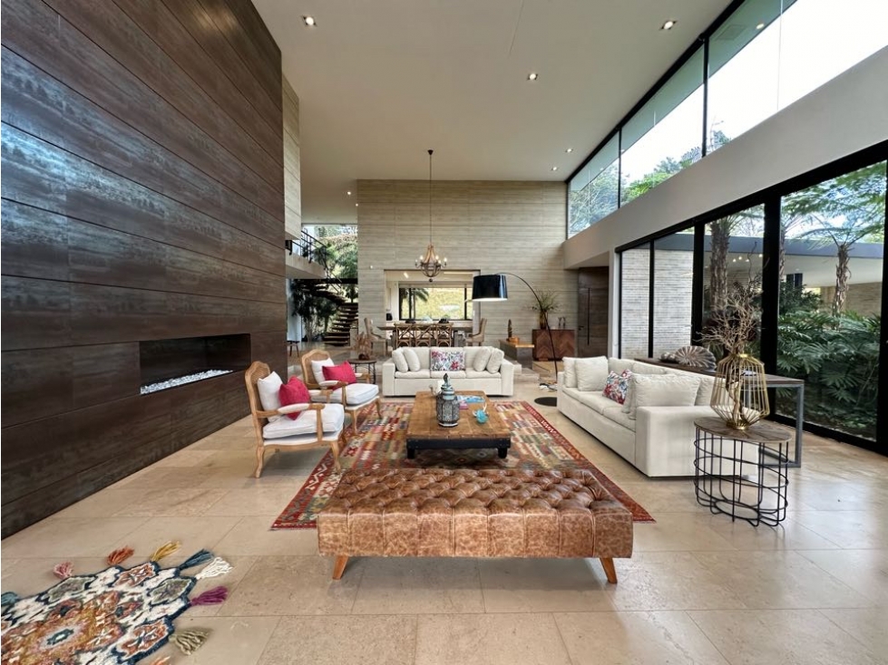 VENDEMOS CASA MODERNA UNIDAD CERRADA LA CEJA 2 NIVELES — foto 2