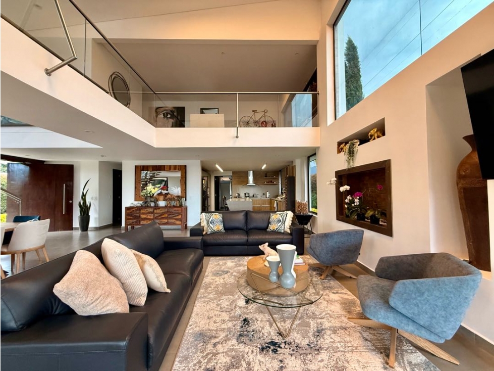 VENDEMOS CASA MODERNA VISTA AL LAGO UNIDAD CERRADA LLANOGRANDE — foto 6
