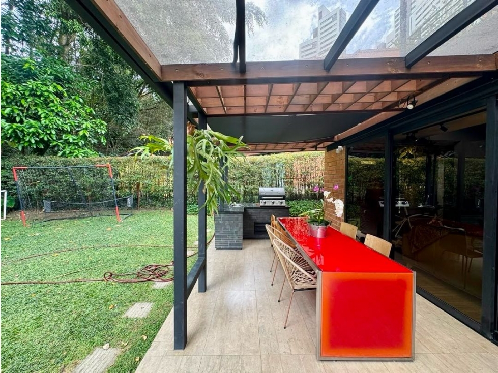 VENDEMOS CASA REMODELADA UNIDAD CERRADA SECTOR SAN LUCAS DRIVE IN — foto 2