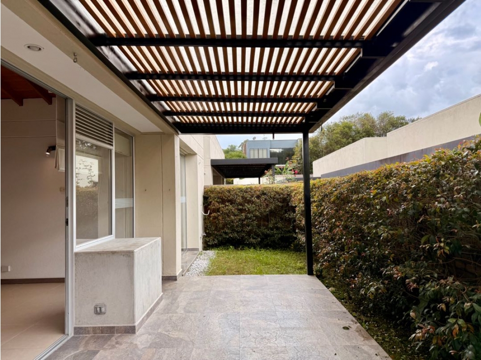 VENDEMOS CASA UNIDAD CERRADA EN EL RETIRO 1 NIVEL — foto 3
