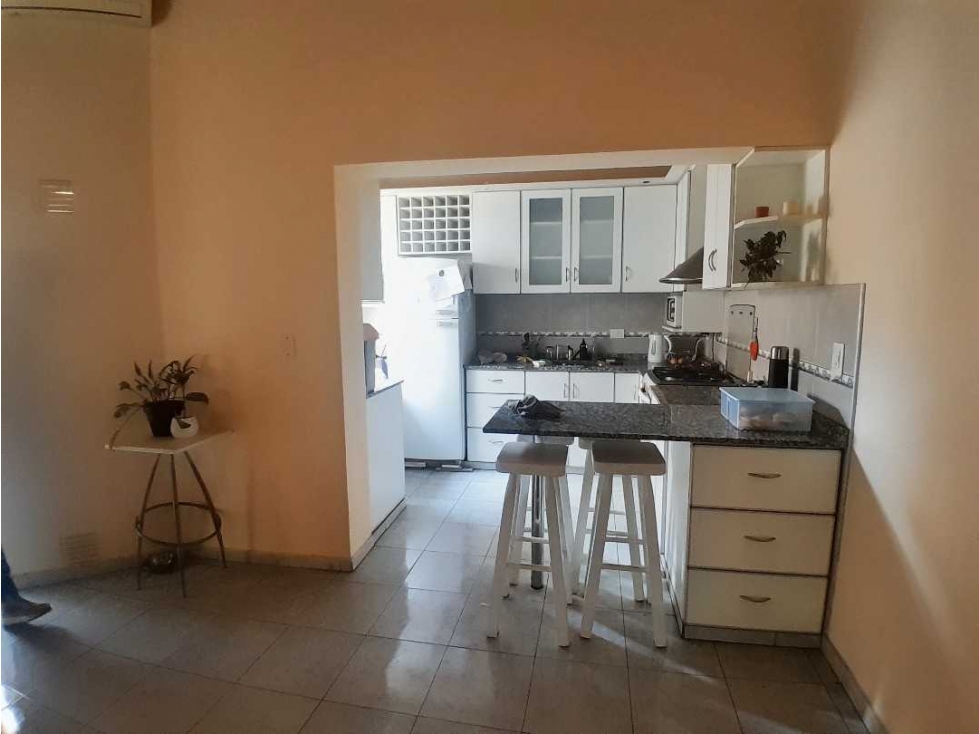 Departamento en Venta, 2do piso, con cochera, Godoy Cruz, Mendoza