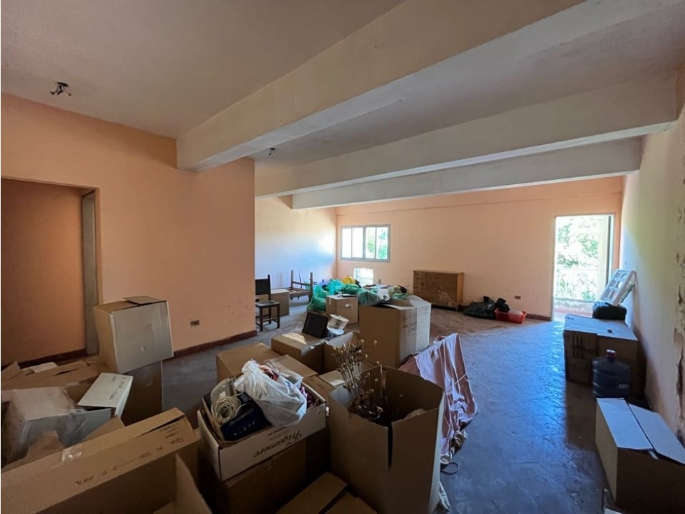 Edificio en venta. Precio: 290.000 dólares. - 5