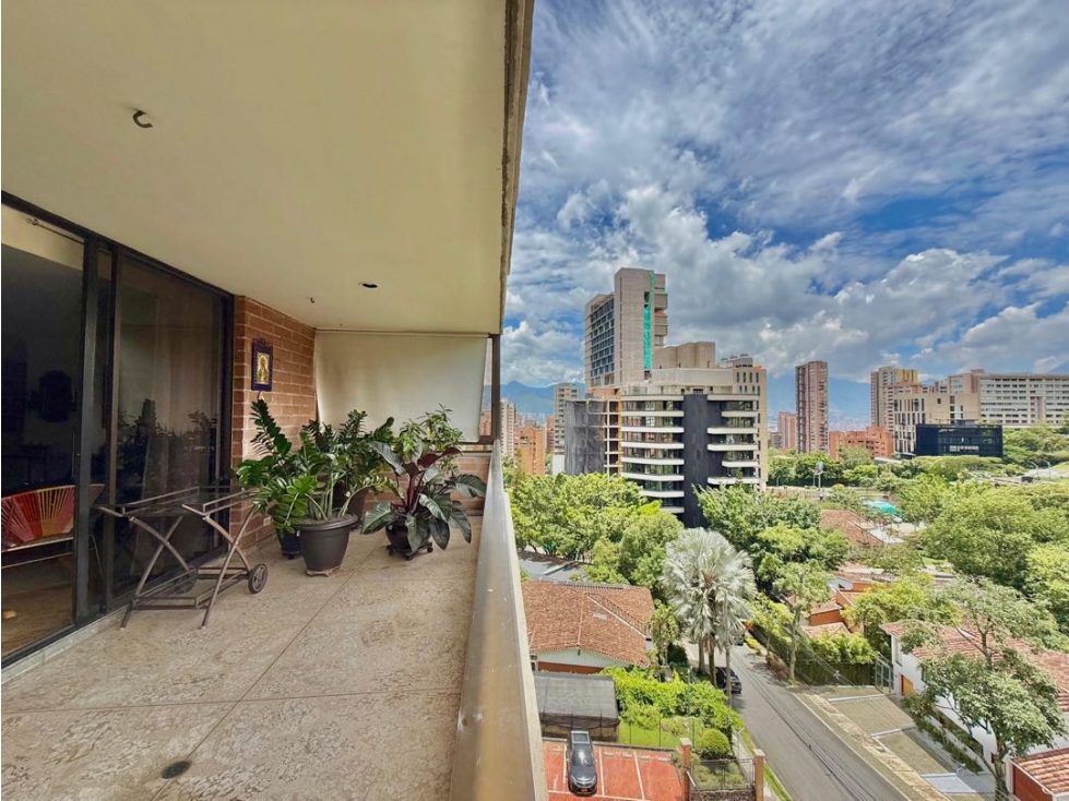 Gran apartamento para remodelar en la mejor ubicación del Poblado — foto 5