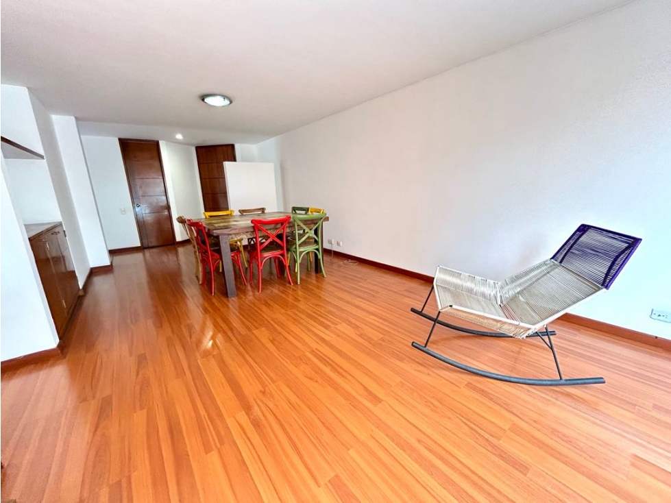 VENDEMOS EXCELENTE APARTAMENTO -ESQUINERO EN SANTA PAULA — foto 4