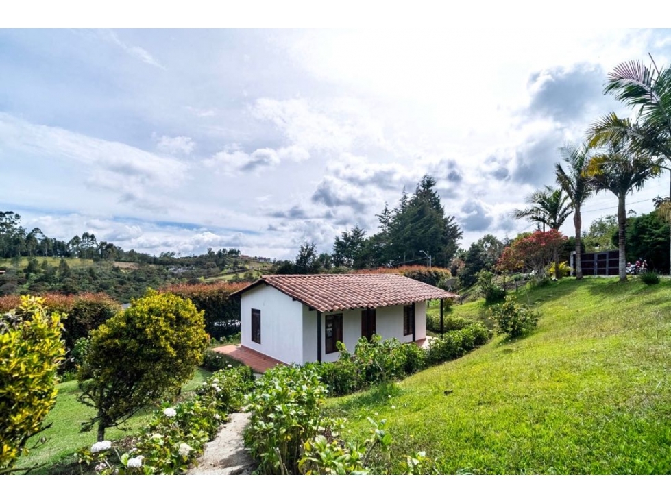 VENDEMOS FINCA EN GUARNE ANTIOQUIA - 15 MIN DEL PARQUE - 4