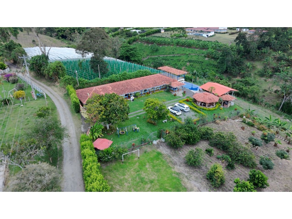 Vendemos Finca turística en Armenia Quindio — foto 2