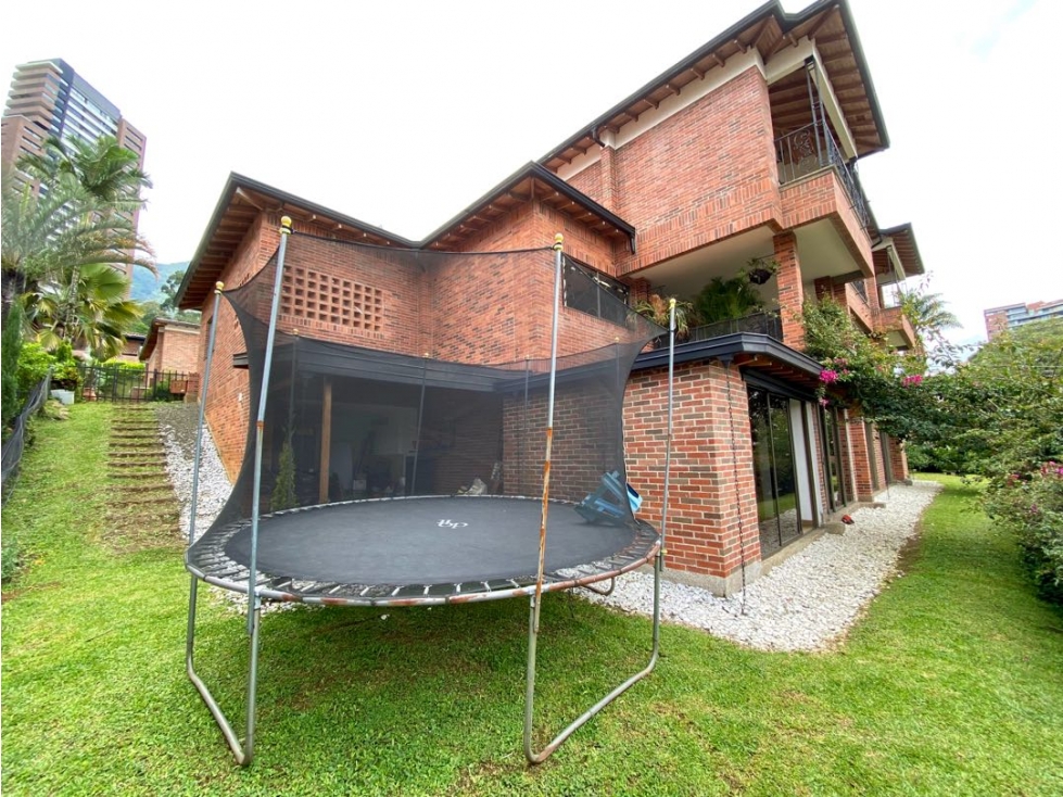 VENDEMOS CASA CON APARTAMENTO INCLUIDO EN POBLADO - LA COLA DEL ZORRO — foto 3