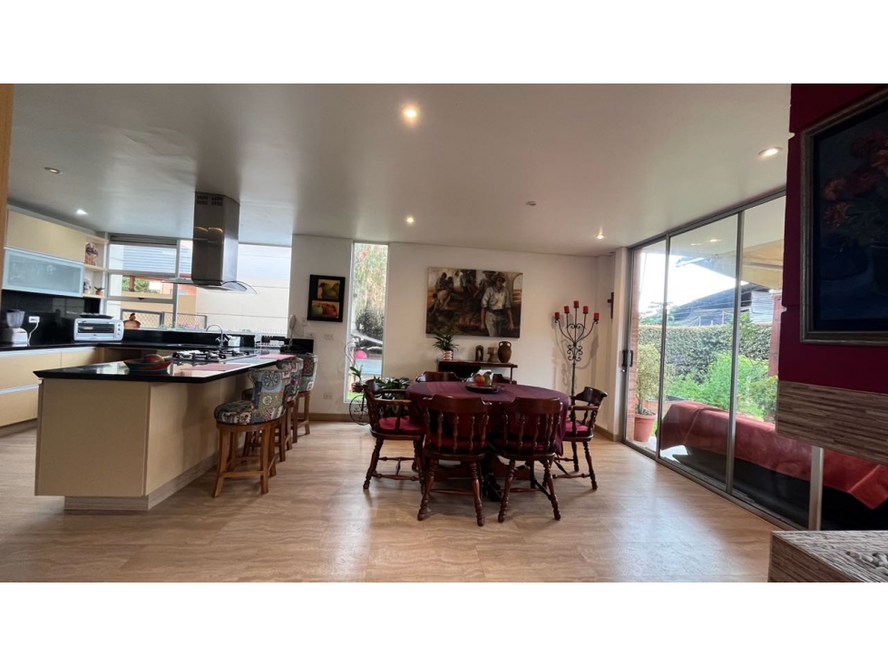 Vendemos hermosa casa con zona verde — foto 5