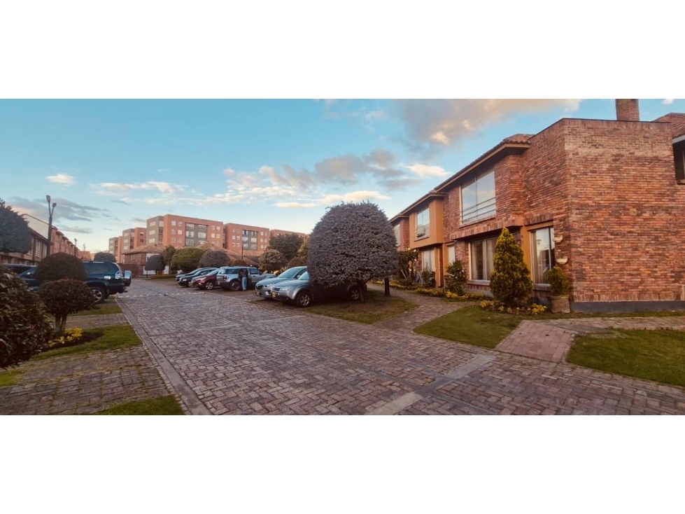 Vendemos hermosa casa en chía !! — foto 2