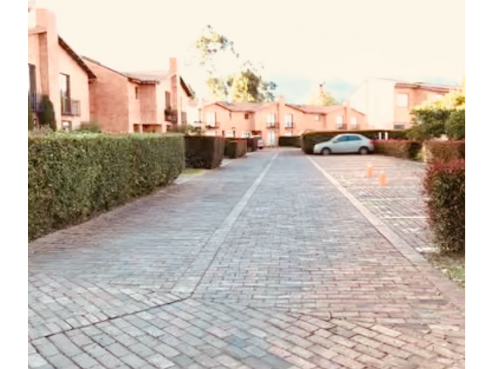 Vendemos hermosa casa en Chía!!