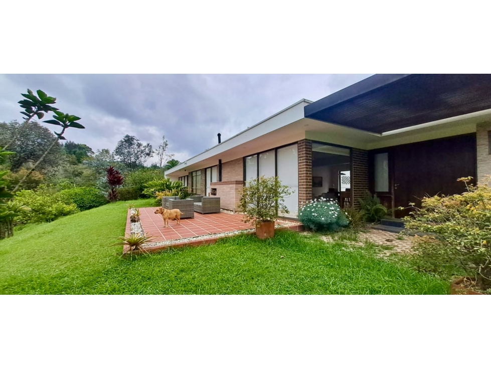 VENTA DE HERMOSA CASA FINCA EN GUARNE - ANTIOQUIA — foto 2