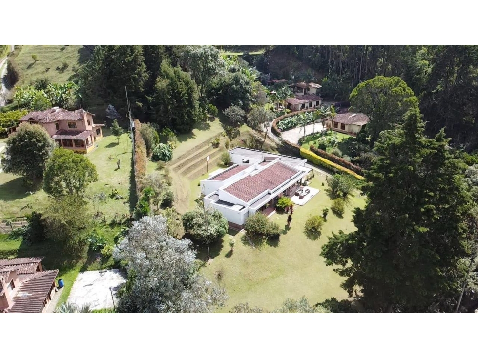 VENTA DE HERMOSA CASA FINCA EN GUARNE - ANTIOQUIA — foto 4