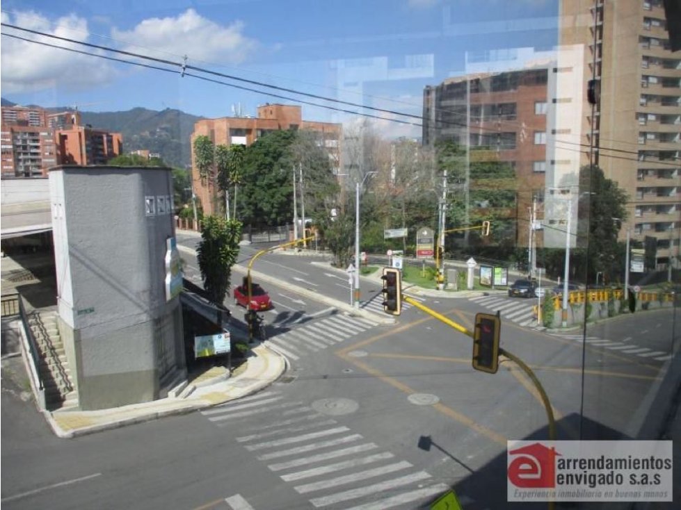 VENDEMOS LOCAL COMERCIAL EN ENVIGADO PARTE ALTA - 4
