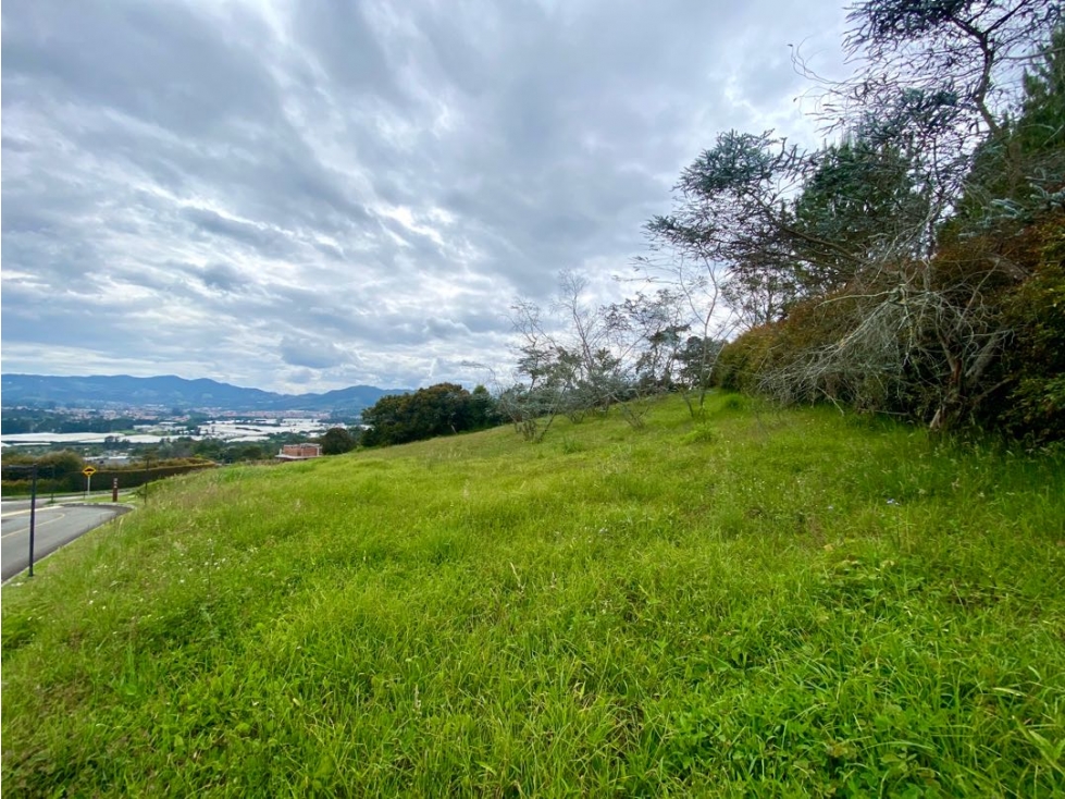 VENDEMOS LOTE CON VISTA EN UNIDAD EN LA CEJA - SAN ANTONIO — foto 3