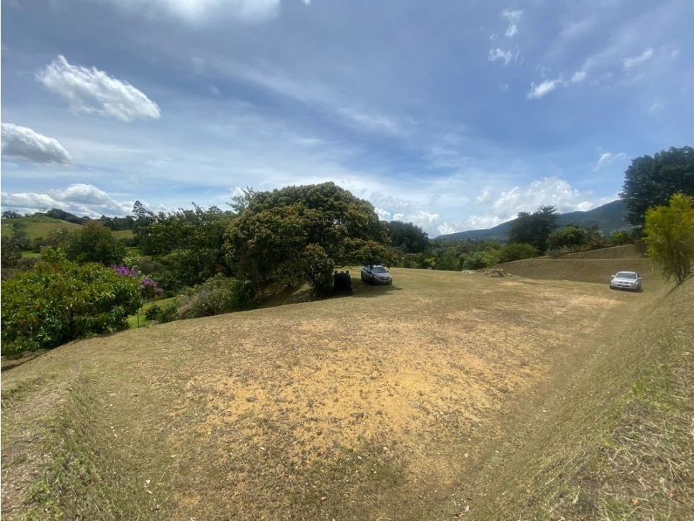 VENDEMOS LOTE EN EL CARMEN DE VIBORAL - UNIDAD CERRADA — foto 2