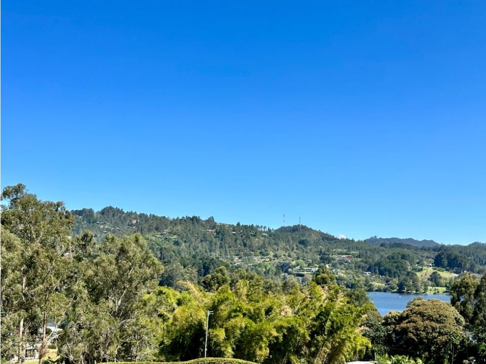VENDEMOS LOTE INDEPENDIENTE EN LOS SALADOS EL RETIRO CON VISTA INCREÍB — foto 2