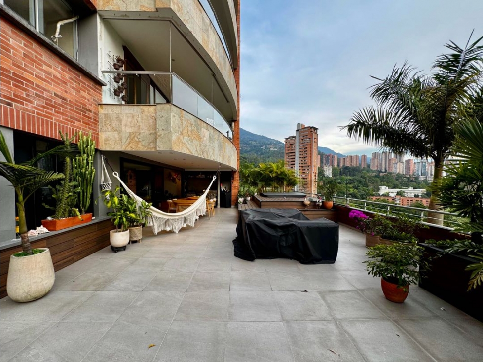 VENDEMOS O ARRENDAMOS APARTAMENTO CON SÚPER TERRAZA REMODELADO — foto 5