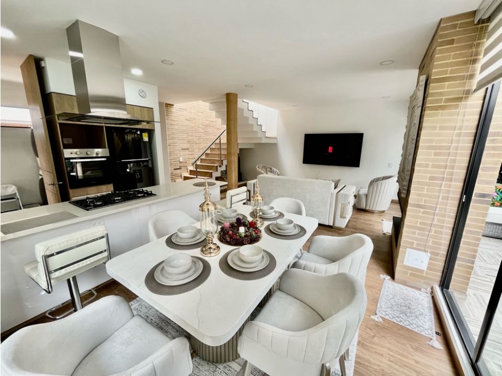 Se arrienda lujosa y moderna casa en Chia con excelente zona verde — foto 5