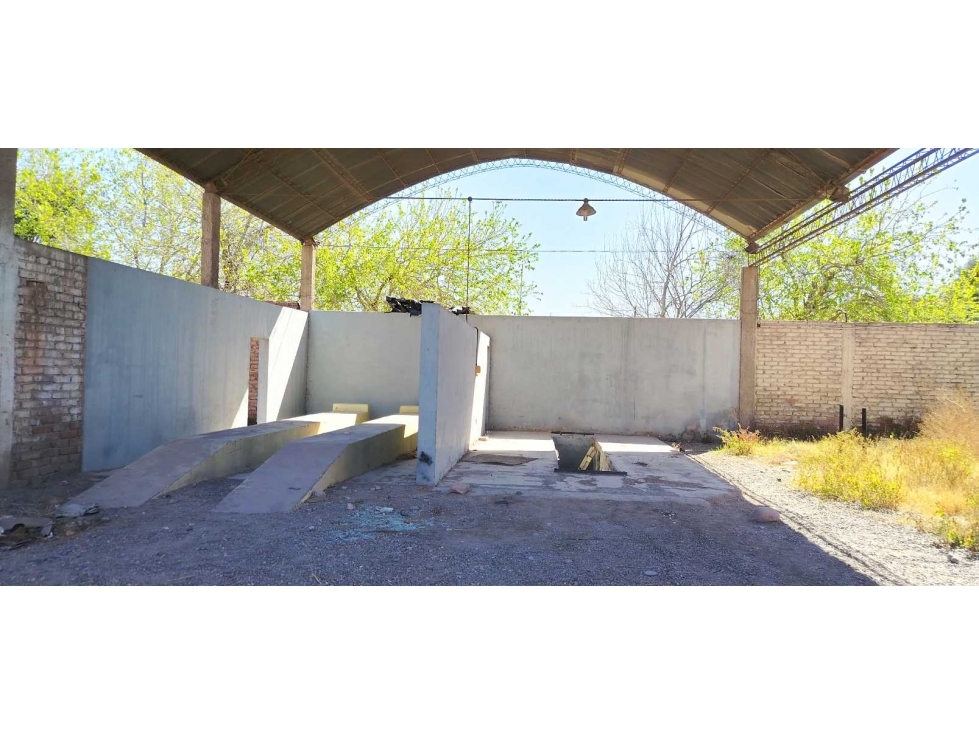 Venta o Alquiler de 3 Galpones en 12.800 m2, salida a 2 calles Gllen.. - 4