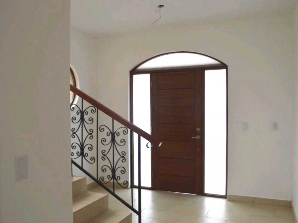 VENTA DE CASA DE 2 PISOS EN COSTA SUR EL DORAL — foto 5