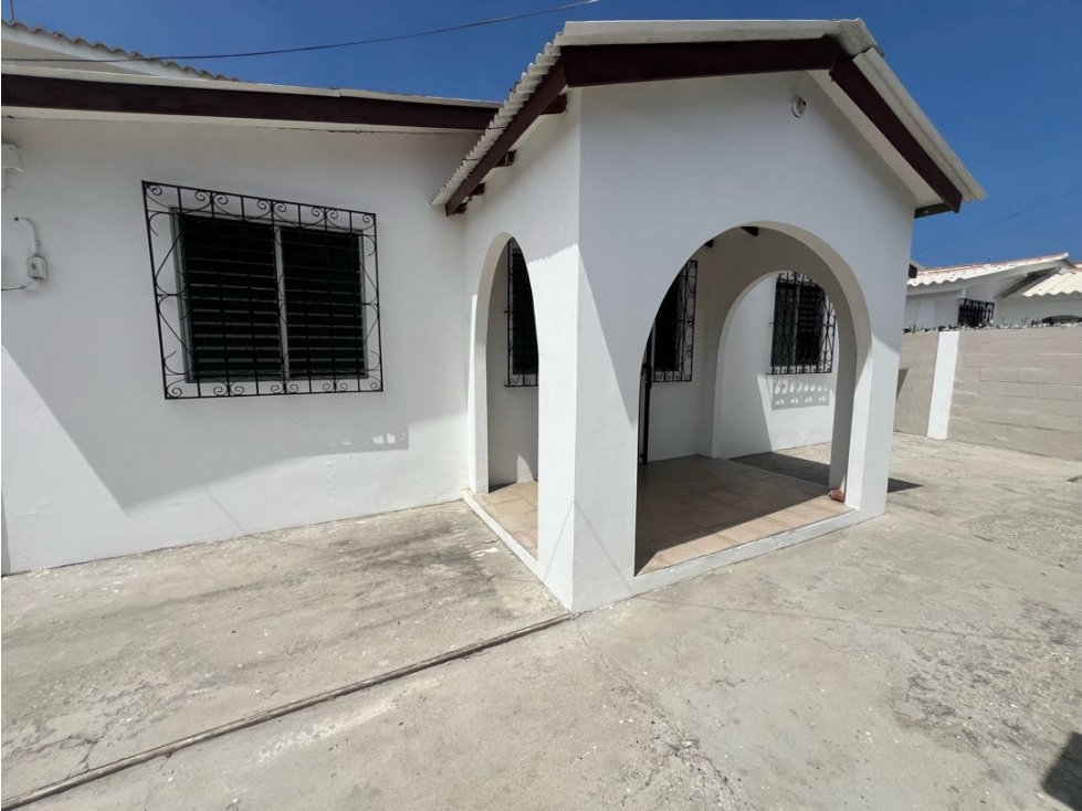 Vendo 2 Casas más Terreno esquinero en Cdla La Italiana Salinas - 3