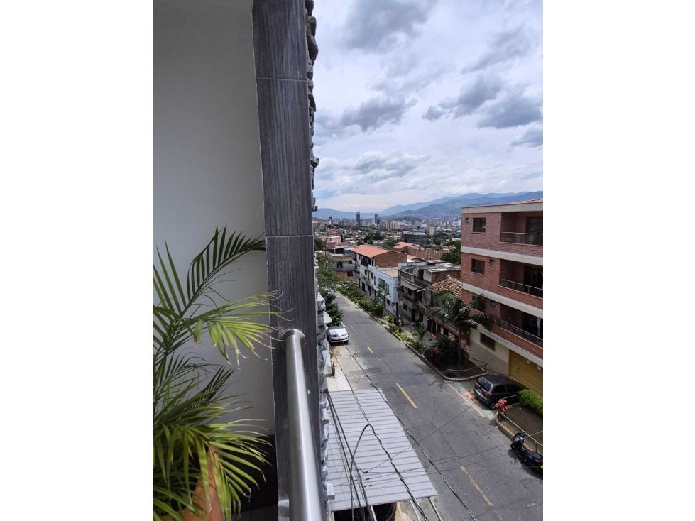 VENDO 4°PISO PARA ESTRENAR EN CAMPO VALDÉS — foto 2
