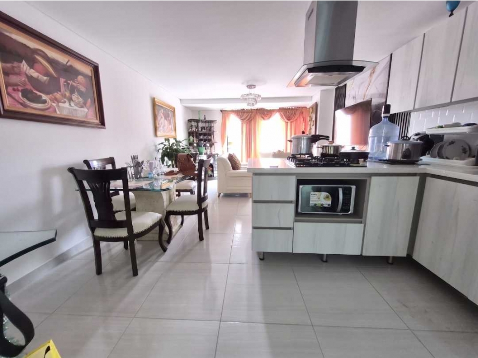VENDO 4°PISO PARA ESTRENAR EN CAMPO VALDÉS — foto 3