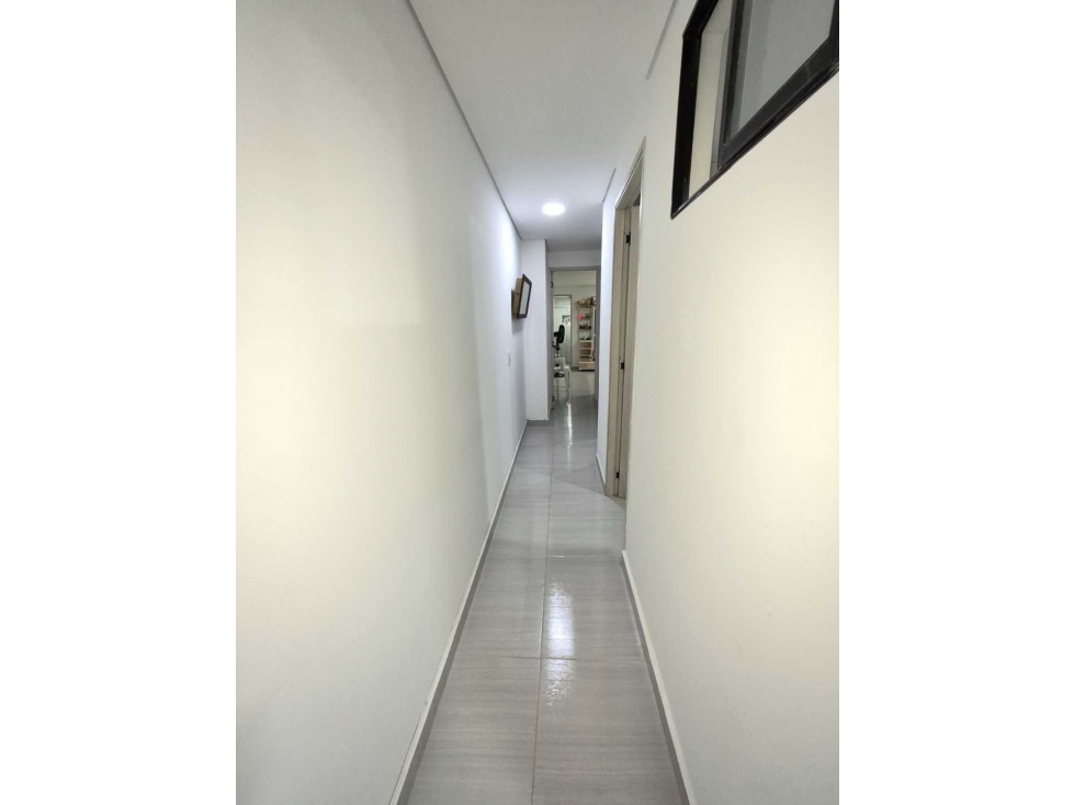 VENDO 4°PISO PARA ESTRENAR EN CAMPO VALDÉS — foto 4