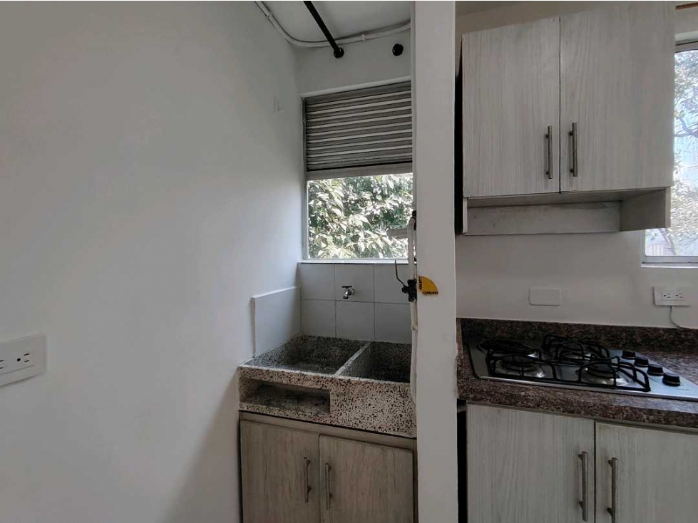TE VENDO APTO USADO 50m² 3 Alcobas, La Raya- Estrella Baja Admon — foto 3