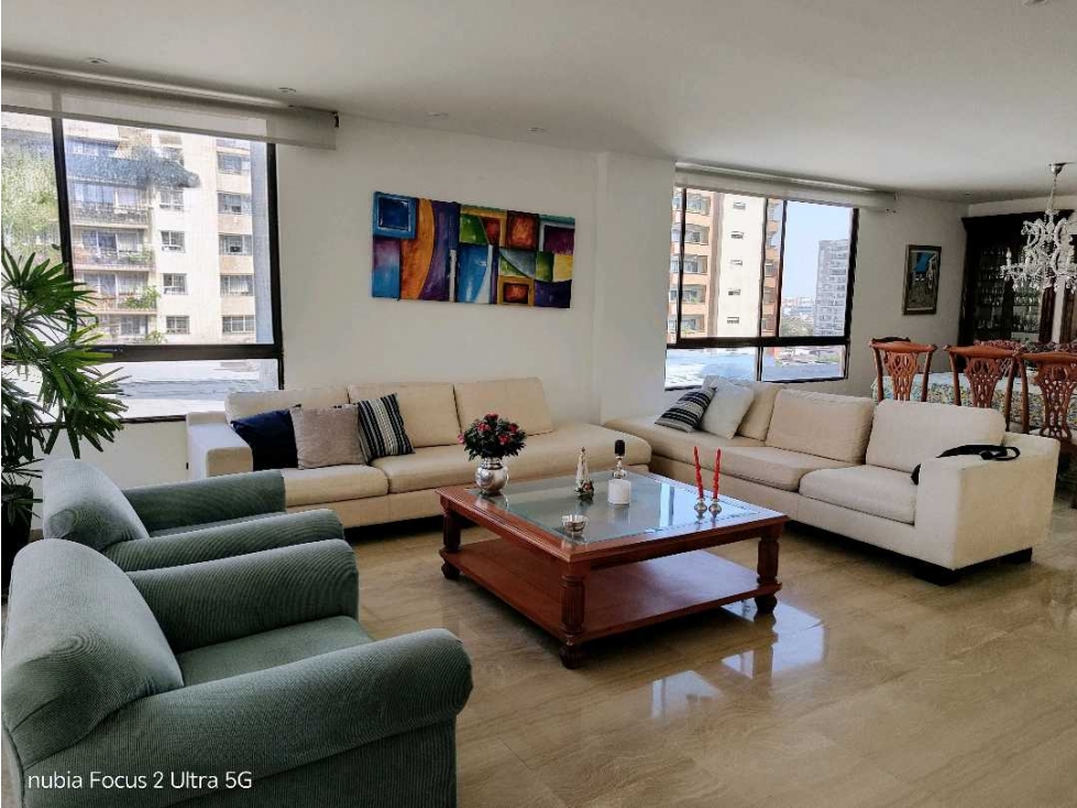 VENDO ACOGEDOR APARTAMENTO EN ALTO PRADO