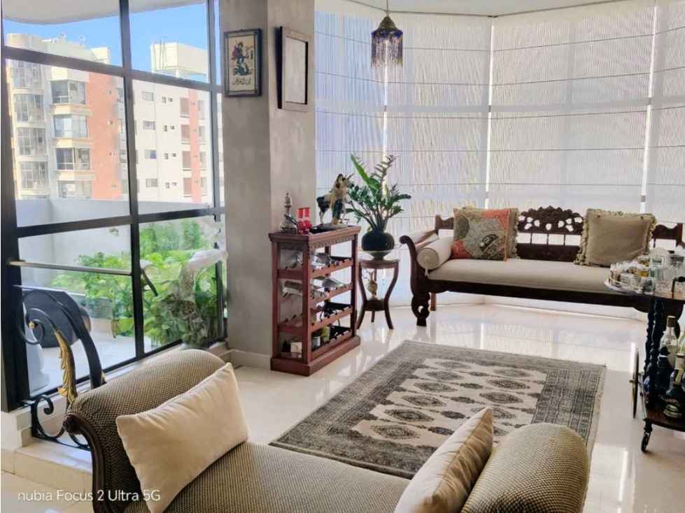 VENDO ACOGEDOR APARTAMENTO EN ALTO PRADO