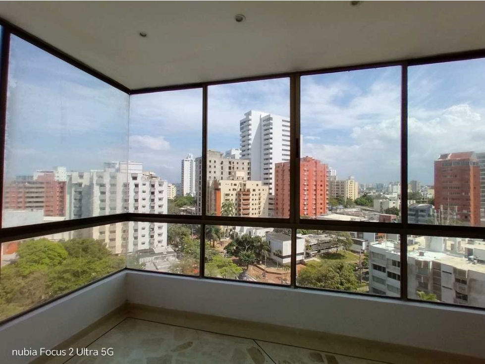 VENDO ACOGEDOR APARTAMENTO EN ALTO PRADO — foto 2