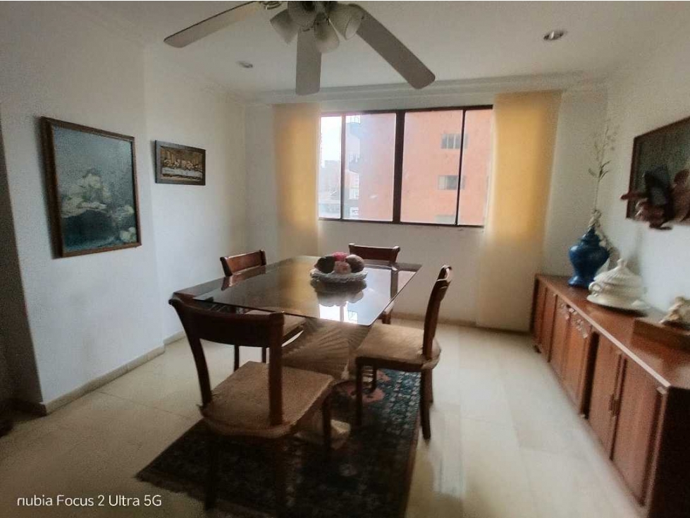 VENDO ACOGEDOR APARTAMENTO EN ALTO PRADO — foto 2