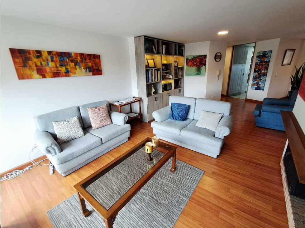 Vendo acogedor Apto. 122m2 NIZA Norte REMODELADO! piso 4 ascensor 2gjs — foto 2