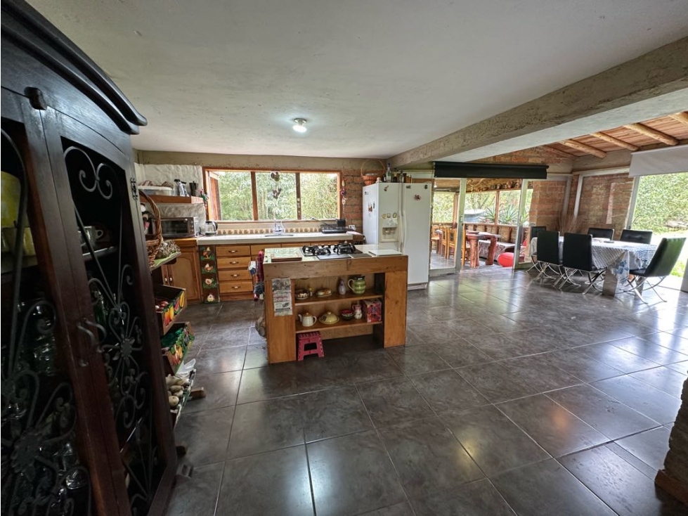VENDO ACOGEDORA CASA FINCA EN SANTA ELENA — foto 4