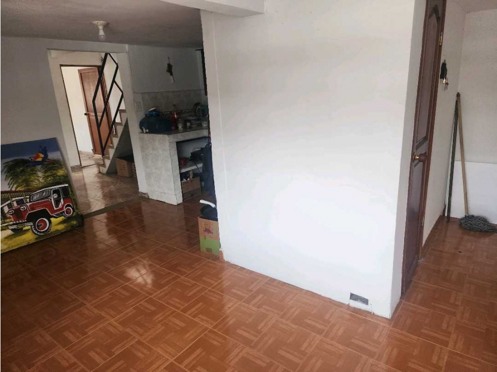 VENDO AMPLIA CASA EN SANTA ROSA DE CABAL — foto 4