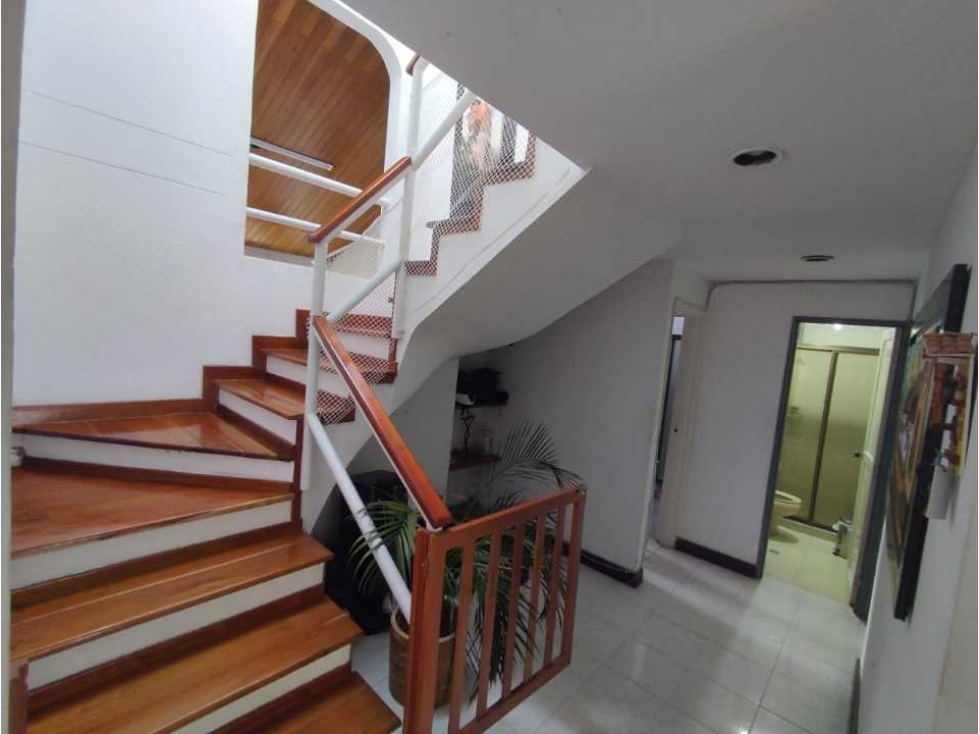 Vendo amplio apartamento duplex sector centro — foto 4