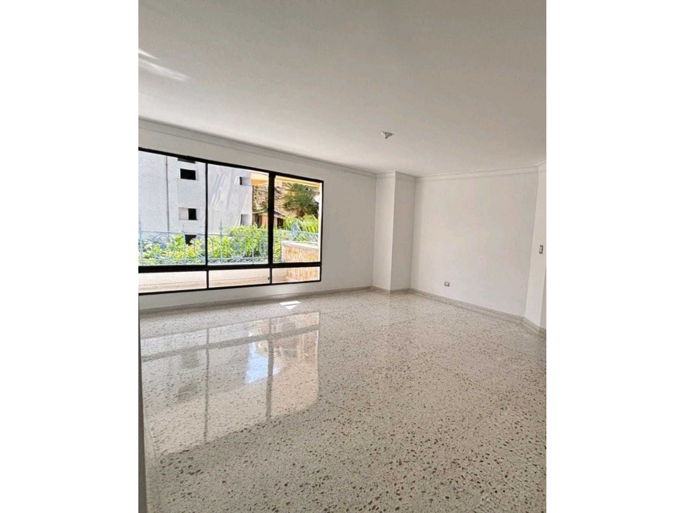 VENDO AMPLIO APARTAMENTO EN ALTO PRADO — foto 6