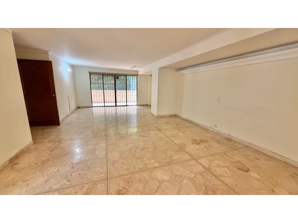 Vendo amplio apartamento en Laureles- Santa Teresita para remodelar — foto 4