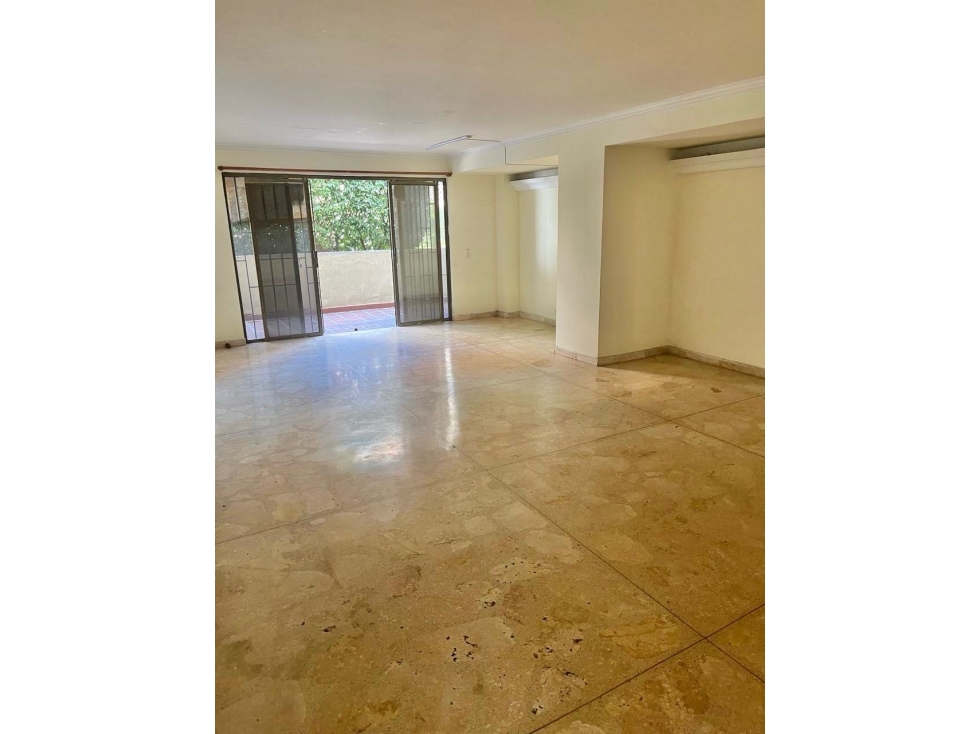 Vendo amplio apartamento en Laureles- Santa Teresita para remodelar — foto 5