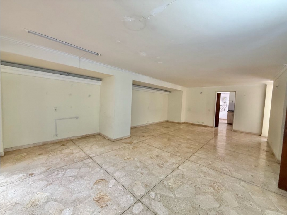 Vendo amplio apartamento en Laureles- Santa Teresita para remodelar — foto 2