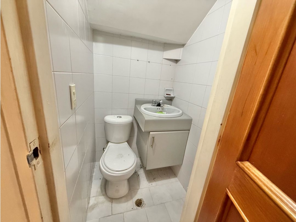 Vendo amplio apartamento en Laureles- Santa Teresita para remodelar — foto 6