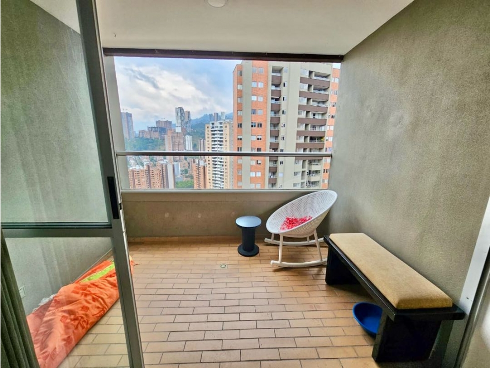 Vendo amplio apartamento en Maderos del campo Sabaneta!! - 2