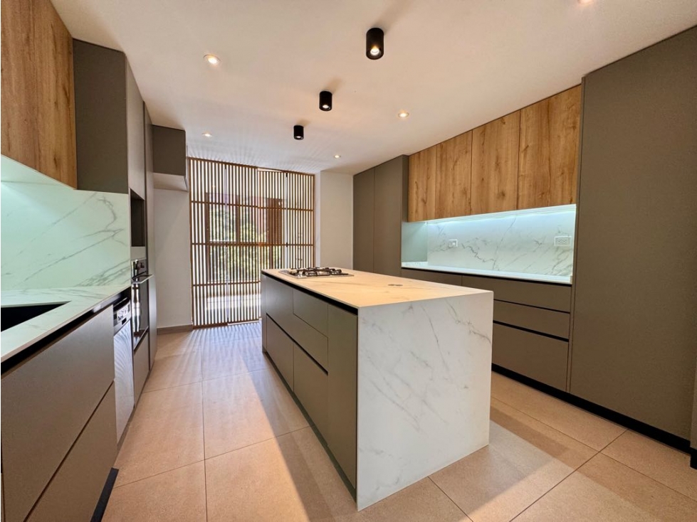 Vendo amplio apartamento en Catay sector Provenza, El Poblado — foto 2