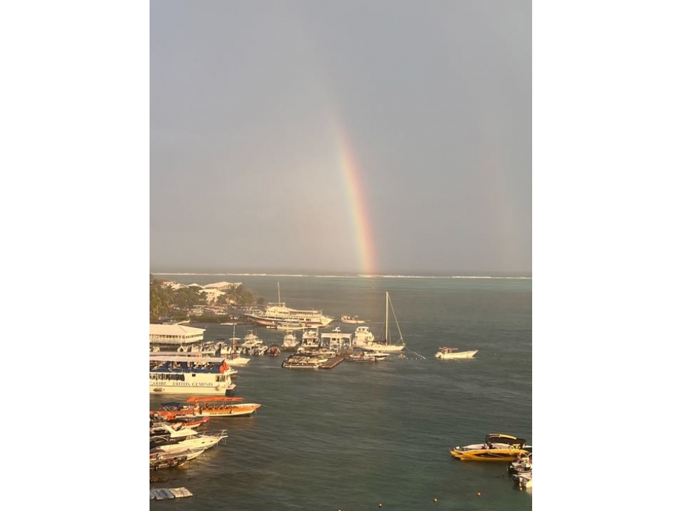 Vendo amplio penthouse en San Andres Islas - 4