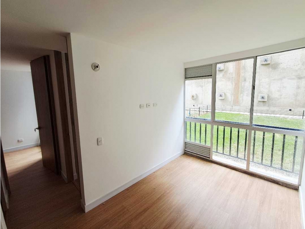 Vendo Ap.36 m2.Estrenar Sta.Lucia Sur Bog.1er. Piso, 2 alcobas 1 baño — foto 2