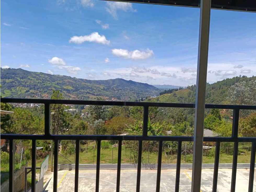 VENDO APARTAMENTO EN MUNICIPIO GUARNE ANTIOQUIA VEREDA LA BRISUELA