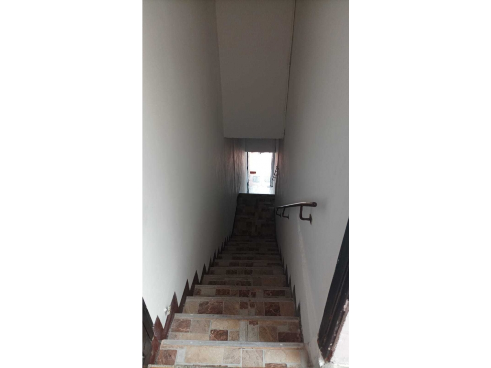 VENDO APARTAMENTO 3°PISO EN PEDREGAL MEDELLIN — foto 2