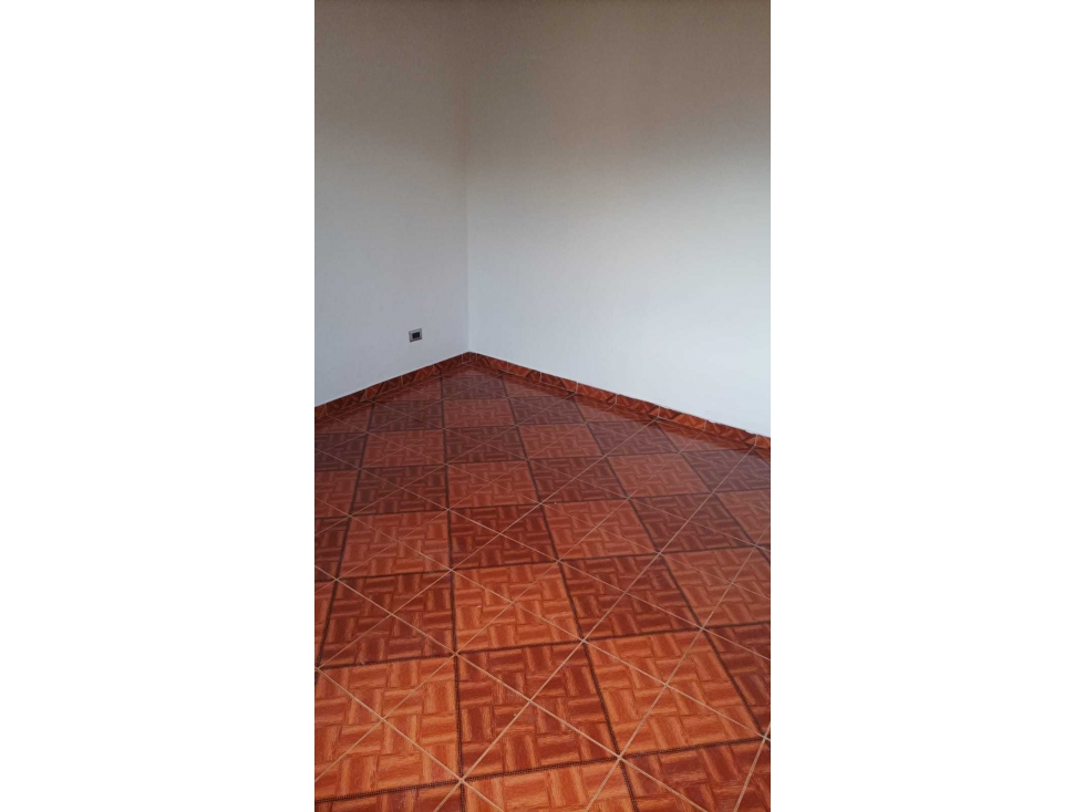 VENDO APARTAMENTO 3°PISO EN PEDREGAL MEDELLIN — foto 5